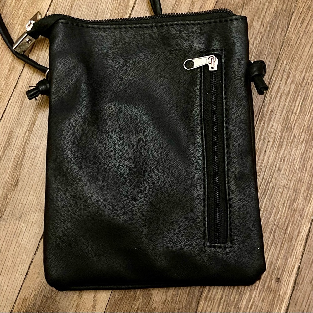 NWOT Frida Day of the Dead Crossbody Bag - Picture 3 of 4